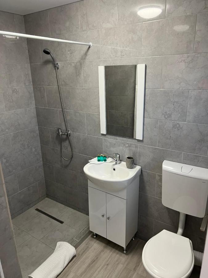 Vila Palade Corbu  Extérieur photo